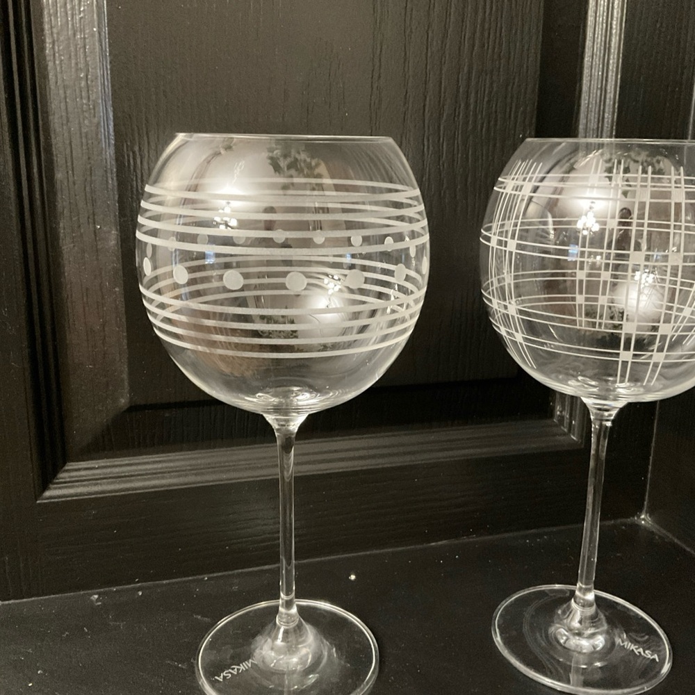 Mikasa cheers balloon red wine glasses set of 3 - Picture 2 of 8
